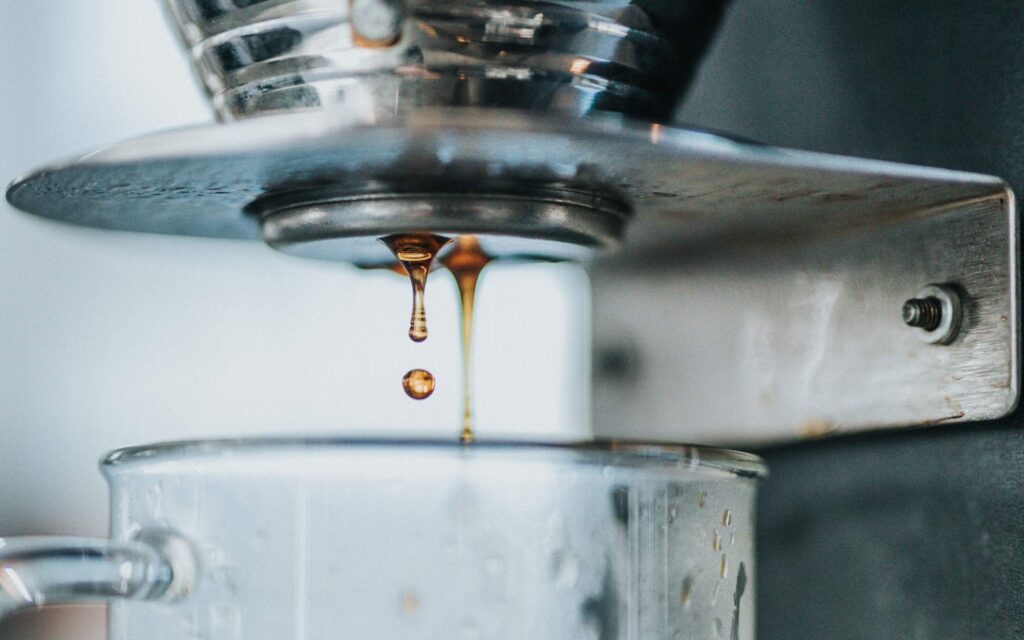 A Marco SP9 brews filter coffee in a glass carafe.